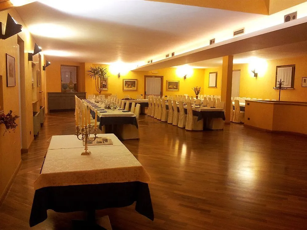 La Marina Resort 3*, Pontida