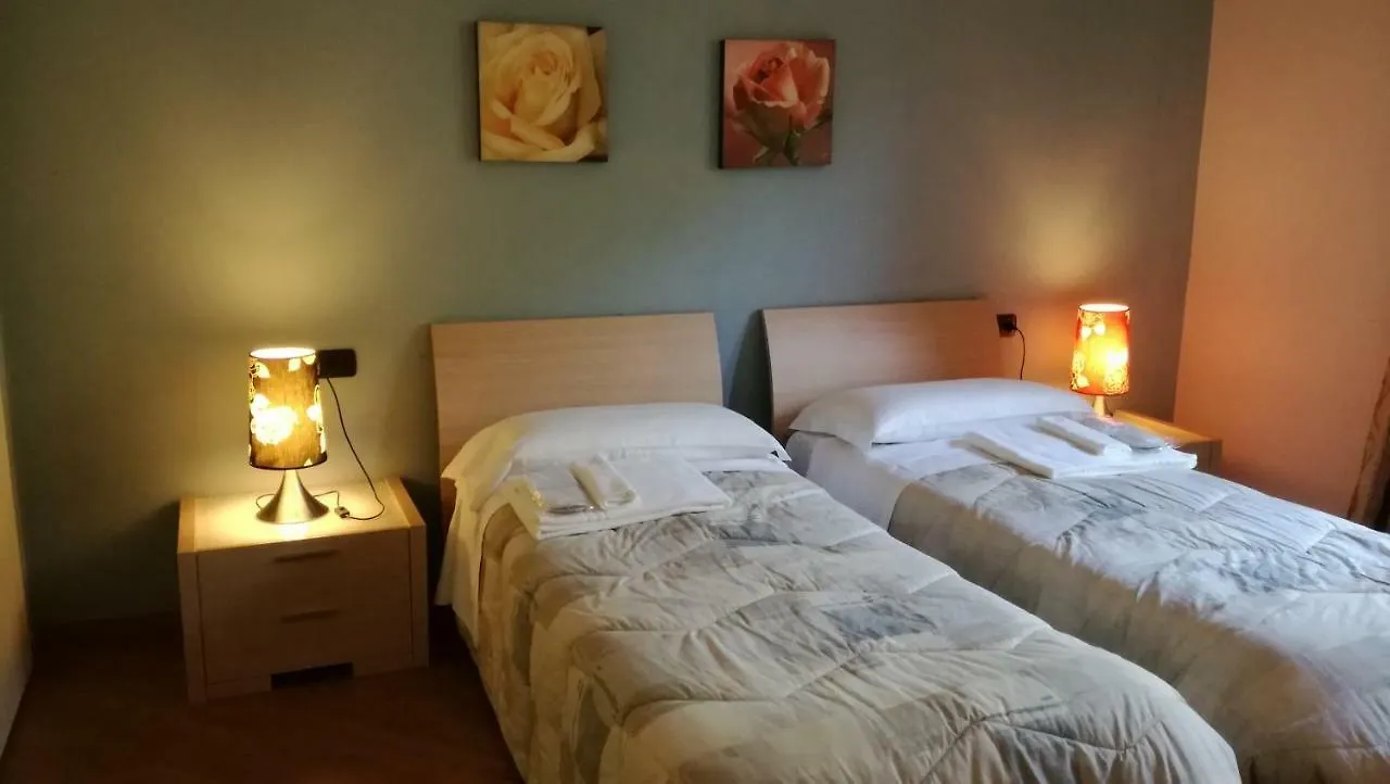 *** Lejlighedshotel La Marina Resort Pontida Italien