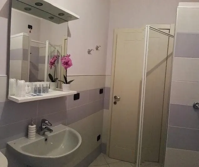 *** Appart hôtel La Marina Resort Pontida Italie