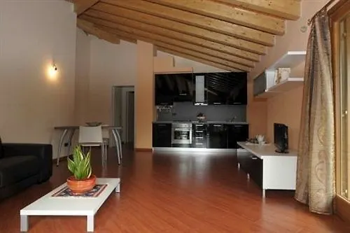 La Marina Resort Pontida Italie
